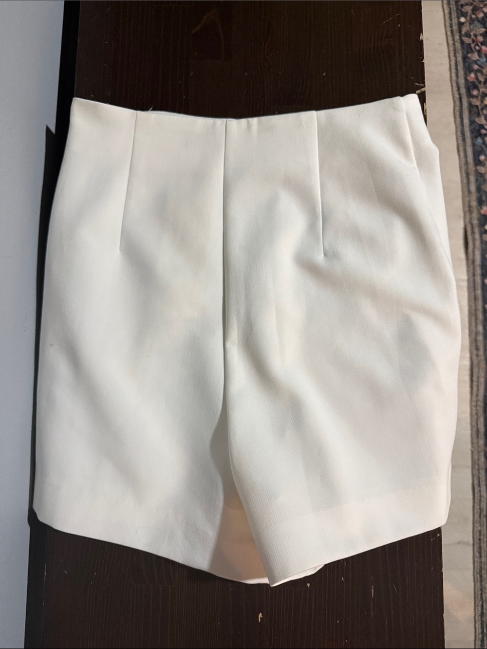 Zara White High-Waist Sailor-Inspired Shorts with Gold Buttons - Picture 5 of 7